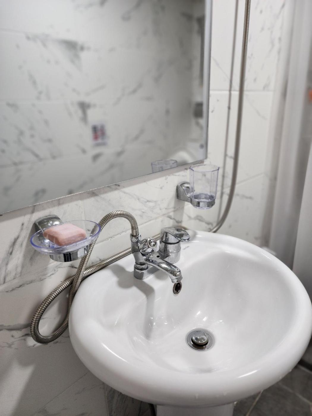 You Here,Stay - 5Min To Hapjeong Station, 10Mins To Hongdae Seoel Buitenkant foto